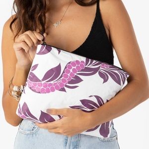 Aloha Collection Midsize Pouch